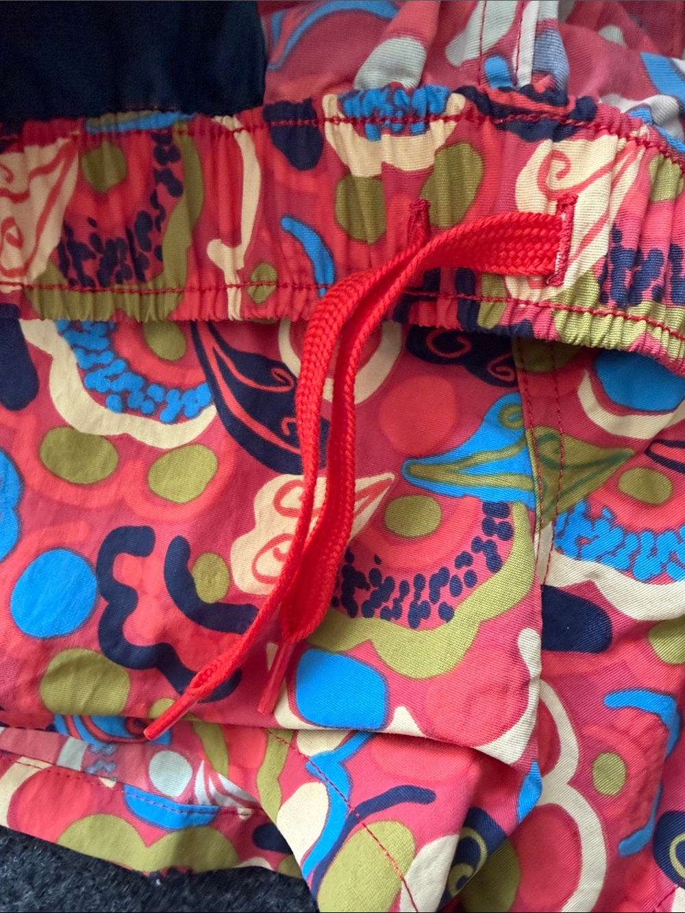Patagonia Women's barely Baggies- 2.5 in inseam; XS - Picture 5 of 7